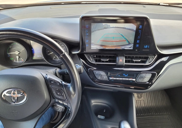 Toyota C-HR cena 77000 przebieg: 150000, rok produkcji 2018 z Kraków małe 37